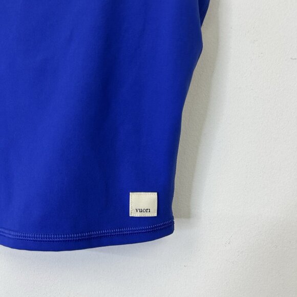 Vuori Daily Crop Tank Top Women’s Size XS Copenhagen Blue Medium Support Bra - Picture 4 of 8